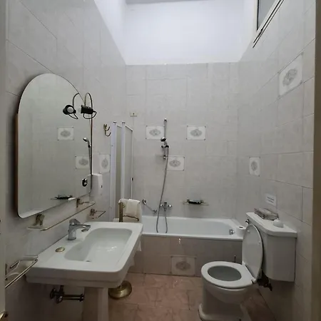 A Casa Di Clara 公寓 那不勒斯