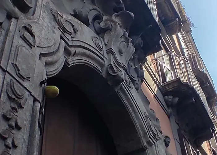 Daire A Casa Di Clara Napoli