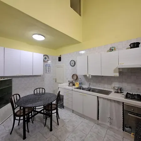 Apartament A Casa Di Clara